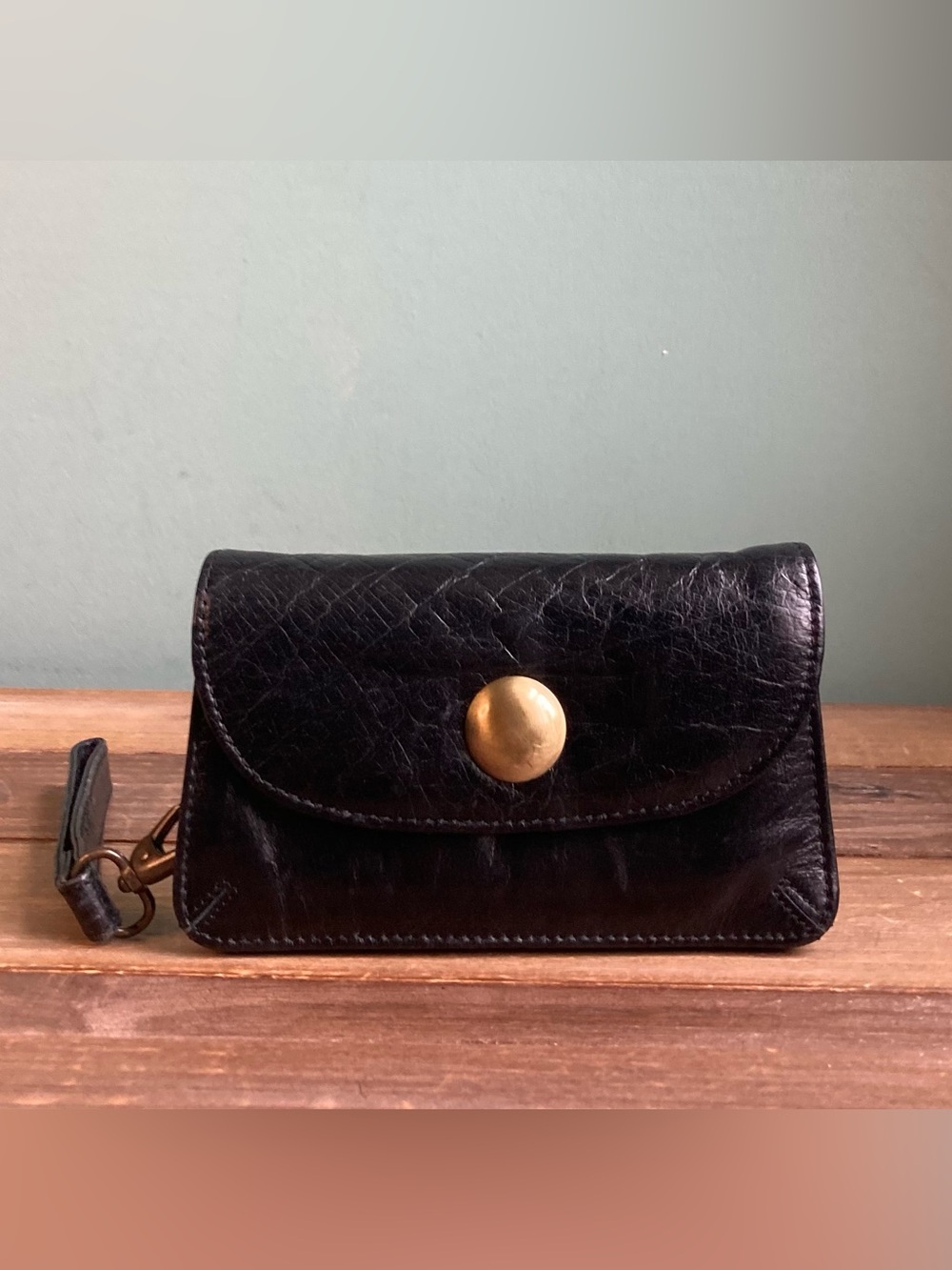 Latico Leathers Vintage Style Full Grain Leather Wallet